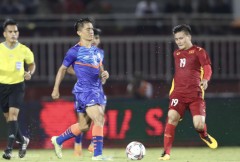 Nhà báo Pháp: 'Quang Hải nên ở lại Pau FC, đừng về dự AFF Cup'