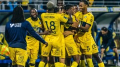 Pau FC tạo nên trận Derby kinh điển nhất nước Pháp, Quang Hải vẫn 'ẩn thân chi thuật'