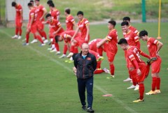 ĐT Việt Nam công bố danh sách chuẩn bị cho AFF Cup, Công Phượng chính thức bị gạch tên