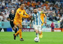 Messi thanh thoát và bản lĩnh khi đá penalty, Argentina vượt qua Hà Lan theo kịch bản không tưởng