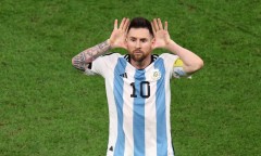 Messi hung hăng gây hấn 'bại tướng' Hà Lan với hàng loạt câu nói quá khích: 'Nhìn cái gì, biến đi'