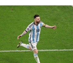 VIDEO: Messi ghi bàn trên chấm penalty quen thuộc, Argentina nhận lợi thế cực lớn để chạm tay vào cúp vàng