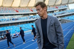 Báo Nhật Bản: 'Bình luận ở World Cup giúp HLV Keisuke Honda thắng trận tại AFF Cup'