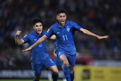 Tréo ngoe: CĐV Thái Lan lại mong mỏi Văn Hậu phải nhận thẻ đỏ hơn cả chức vô địch AFF Cup lần thứ 7