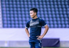 Tân thuyền trưởng bất lực, Quang Hải vẫn phải ngồi ngoài nhìn Pau FC thua tan nát đối thủ ngang cơ