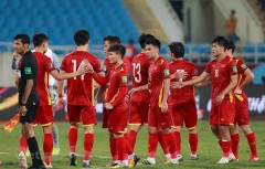 AFC ra phán quyết, HLV Troussier rơi vào cảnh 'dở khóc dở cười' cùng ĐT Việt Nam