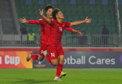HLV Hoàng Anh Tuấn tuyên bố: 'U20 Việt Nam không ra sân với chủ trương cầm hòa Iran'