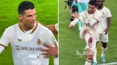 VIDEO: Tiếp tục 'tịt ngòi', Ronaldo đá bay chai nước ngay trước mặt CĐV