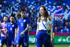 Madam Pang quyết tâm giúp 'Voi chiến' chạm một tay vào vé dự World Cup