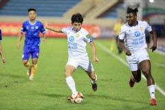 Kết quả vòng 5 V-League tối 7/4: Đội bóng của Hồng Duy vẫn bất bại