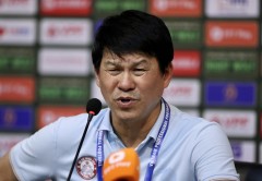 HLV Vũ Tiến Thành cay đắng: Cứ đá với Hà Nội FC là thua vì trọng tài