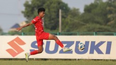 VIDEO: Cầu thủ Campuchia song phi vào mặt đối thủ, bị CLB đuổi thắng cổ