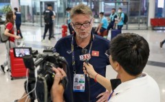 HLV Troussier: 'U22 Việt Nam chịu áp lực phải thi đấu đẹp nhất ở SEA Games'