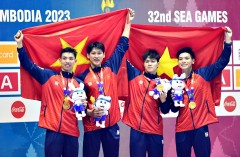Bứt tốc thần sầu để 'giành vàng', đội bơi tiếp sức Việt Nam tiết lộ bí quyết nhờ 'giấu bài'