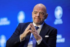 Chủ tịch FIFA 'ngám ngẩm' về cảnh hỗn chiến trong trận chung kết SEA Games 32
