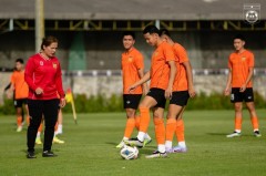 'Chung mâm' Thái Lan, U17 Lào gây sốc với tuyên bố giành vé dự World Cup