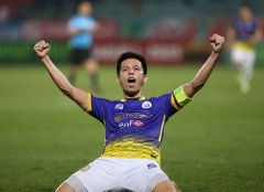 Ấn định thời điểm Văn Quyết trở lại sân cỏ, Hà Nội FC như 'hổ mọc thêm cánh'