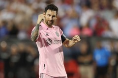 Messi chỉ cần 4 trận để đạt hiệu suất ghi bàn gấp đôi Ronaldo