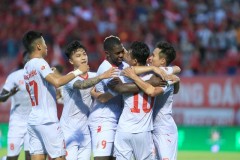 Niềm tự hào của bóng đá Việt Nam bị đối thủ 'khủng' bắt chẹt tại đấu trường châu lục