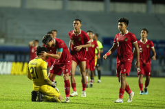 Thủ môn U23 Indonesia đá hỏng pen trước Việt Nam 'tố cáo' HLV, ĐNÁ được phen ngã ngửa