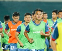 Hai ngôi sao 'đổ bộ' U23 Việt Nam trước thềm trận ra quân vòng loại U23 châu Á