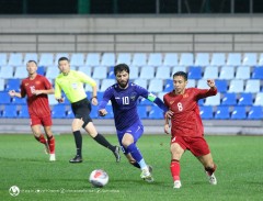 Báo Trung Quốc: ĐT Việt Nam muốn chơi kiểm soát bóng nhưng không biết chuyền bóng