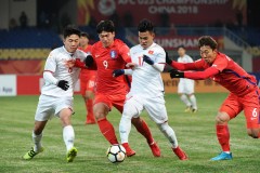 Lịch thi đấu bóng đá hôm nay (16/10): ĐT Việt Nam đấu Hàn Quốc khi nào?