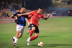 Nhìn vào 'bước ngoặt', báo Trung Quốc xuýt xoa ca ngợi giải đấu của Việt Nam