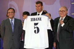 Bất ngờ với lý do chọn áo số 5 của Zidane tại Real Madrid