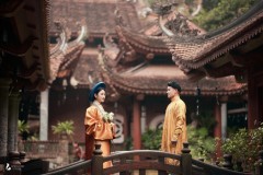 Quang Hải và Chu Thanh Huyền tung ảnh cưới đúng ngày cuối năm, lộ chi tiết cực thú vị