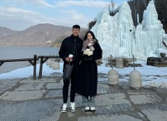 Trò cưng thầy Park tranh thủ đưa vợ đi du lịch Hàn Quốc giải khuây sau khi rời ĐT Việt Nam