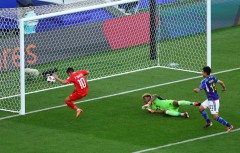 Thắng 'hú vía' Việt Nam, thủ môn Nhật Bản thừa nhận: 'Không ngờ mình sẽ để thủng lưới đến 2 bàn'