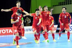 VIDEO: Không khí phòng thay đồ tuyển futsal Việt Nam sau chiến thắng nghẹt thở