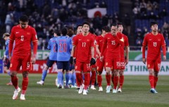 Chuyên gia Trung Quốc: 'Hiệp hội trợ cấp quá nhiều tiền đã khiến các cầu thủ trở nên hư hỏng'