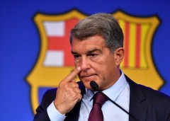 'Lẻn' vào phòng thay đồ trọng tài sau khi thua toàn tập Real Madrid, chủ tịch Barca phải 'trả giá'
