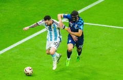 Trung vệ 'nổi như cồn' của Croatia: 'Messi là tài năng 100 năm có một!'