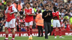 Jamie Carragher: 'Chất lượng đội hình Arsenal còn kém xa Man City'