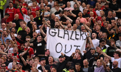 Liên tục biến chính CLB thành trò hề, NHM Man United quyết không khoan nhượng với nhà Glazer