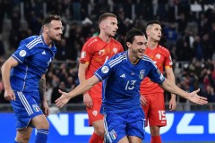 Kết quả vòng loại EURO:  Anh, Italia cùng thắng lớn, đội bóng ''vô danh'' dự Vòng chung kết