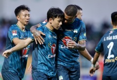Cầm vàng lại để vàng rơi, Hoàng Anh Gia Lai tiếp tục trượt dài trên BXH V-League