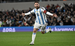 Bất chấp tranh cãi cực dữ dội, Messi tiếp tục lọt vào đề cử danh giá