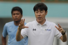 HLV Shin Tae Yong gây choáng khi nói về khả năng dẫn dắt tuyển Hàn Quốc