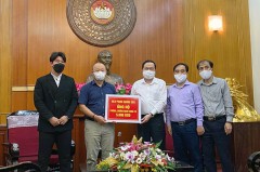 HLV Park Hang-seo ủng hộ 5000 USD, cùng nhân dân Việt Nam chống dịch Covid-19