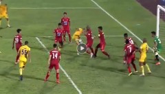 VIDEO: Trọng tài từ chối bàn thắng của Nam Định, V.League liệu đã cần đến VAR?
