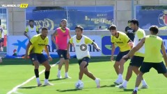 VIDEO: 'Messi Nhật Bản' và pha xử lý kỹ thuật giữa vòng vây cầu thủ Villarreal