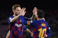 Cựu sao Barca bất ngờ gửi lời cảm ơn Messi trên trang chủ FIFA