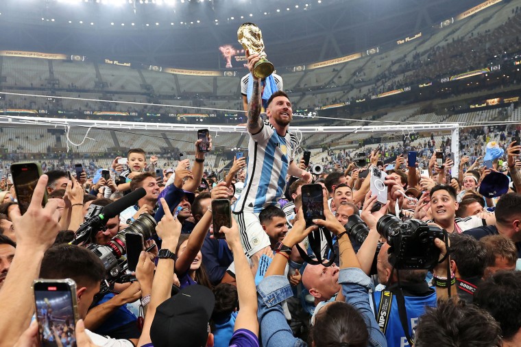 Messi: 'Thật khó tin là có quá nhiều người ủng hộ nhiệt tình cho tôi vô địch World Cup'
